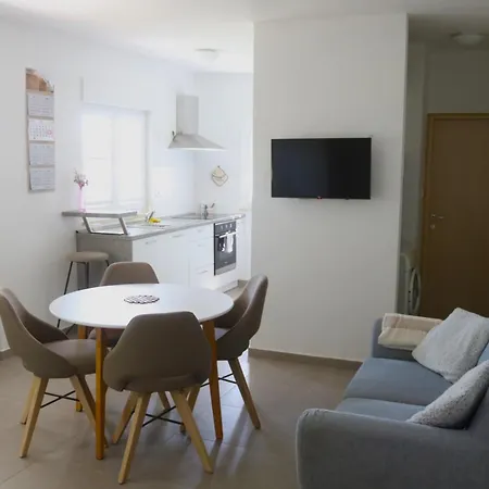 Appartement Grabri *